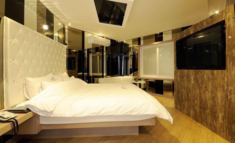 Songjeong Hotel 369 Busan Exterior foto